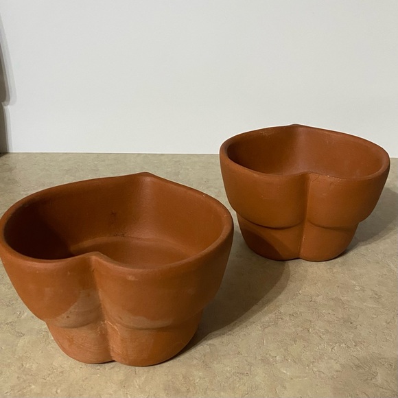 Vintage bread pot bowl, heart shaped terra cotta. Bennington Pottery, Vermont - Picture 3 of 7